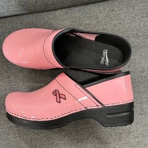 Dansko Professional Pink Ribbon Shoe